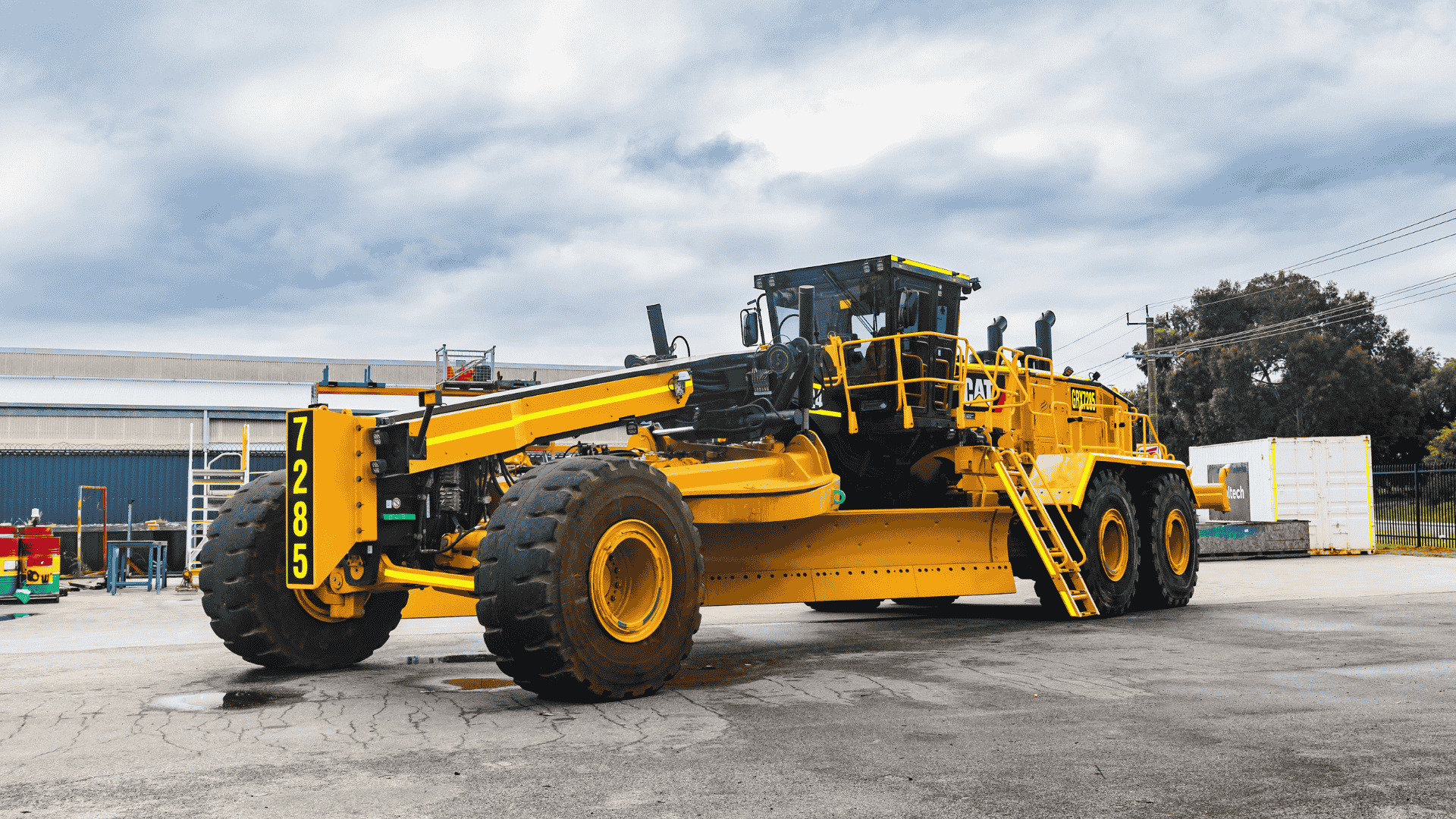 GRADER 