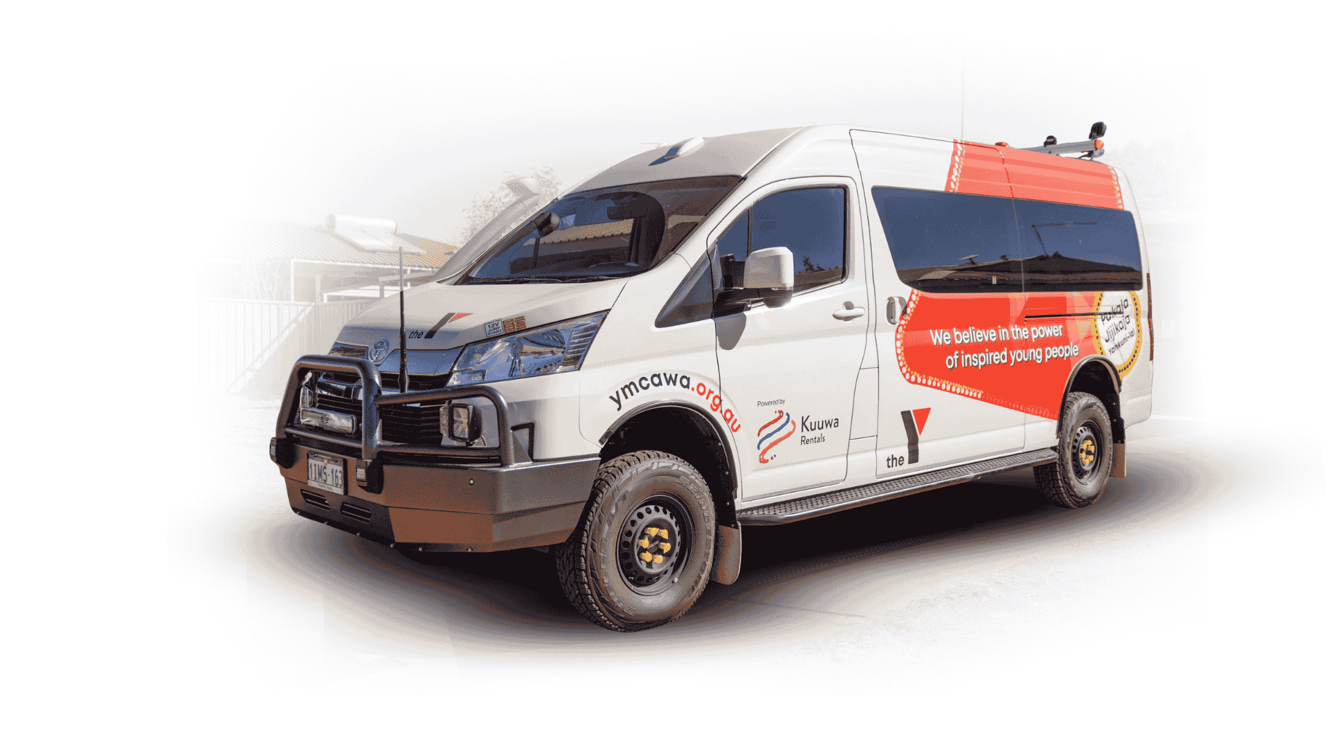 Toyota Commuter 4x4 Hire in the Pilbara 